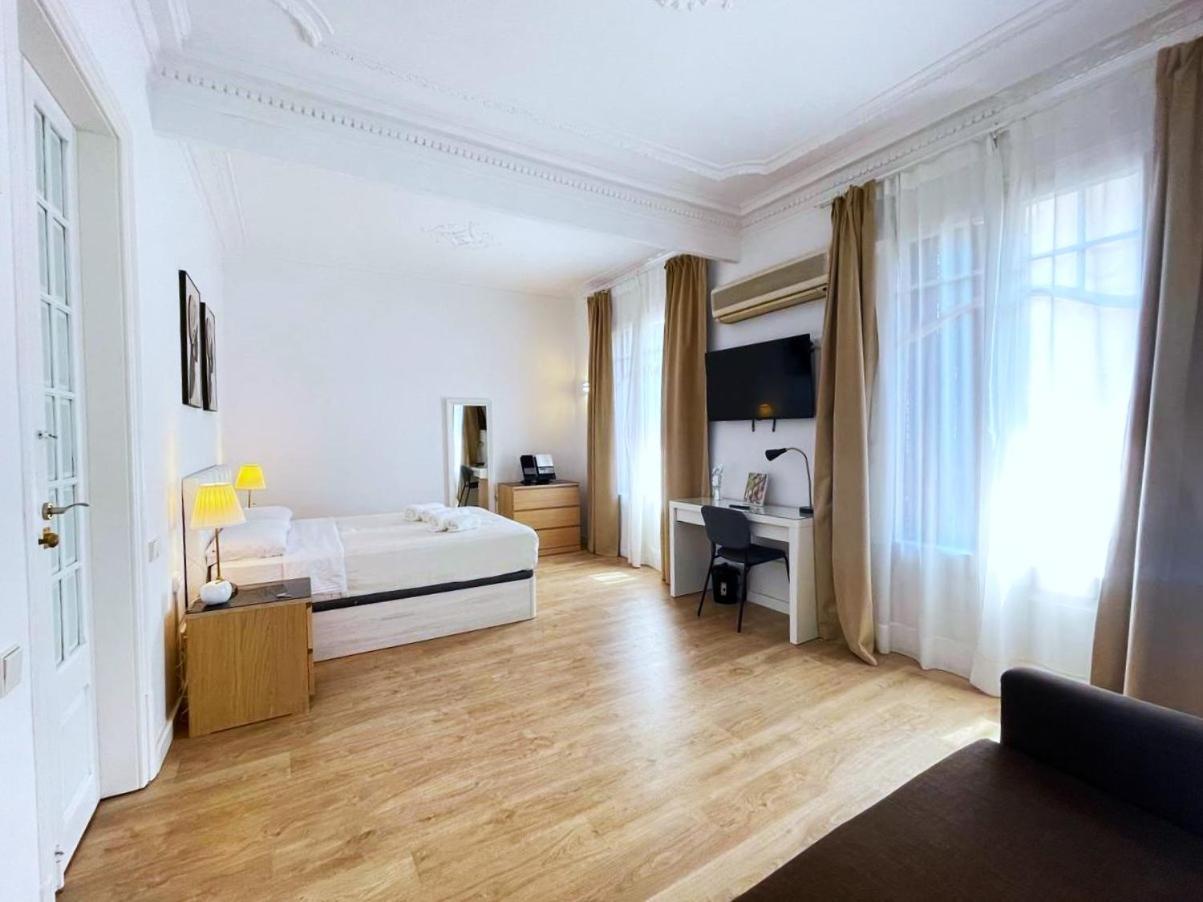 ברצלונה Flor Habitaciones מראה חיצוני תמונה